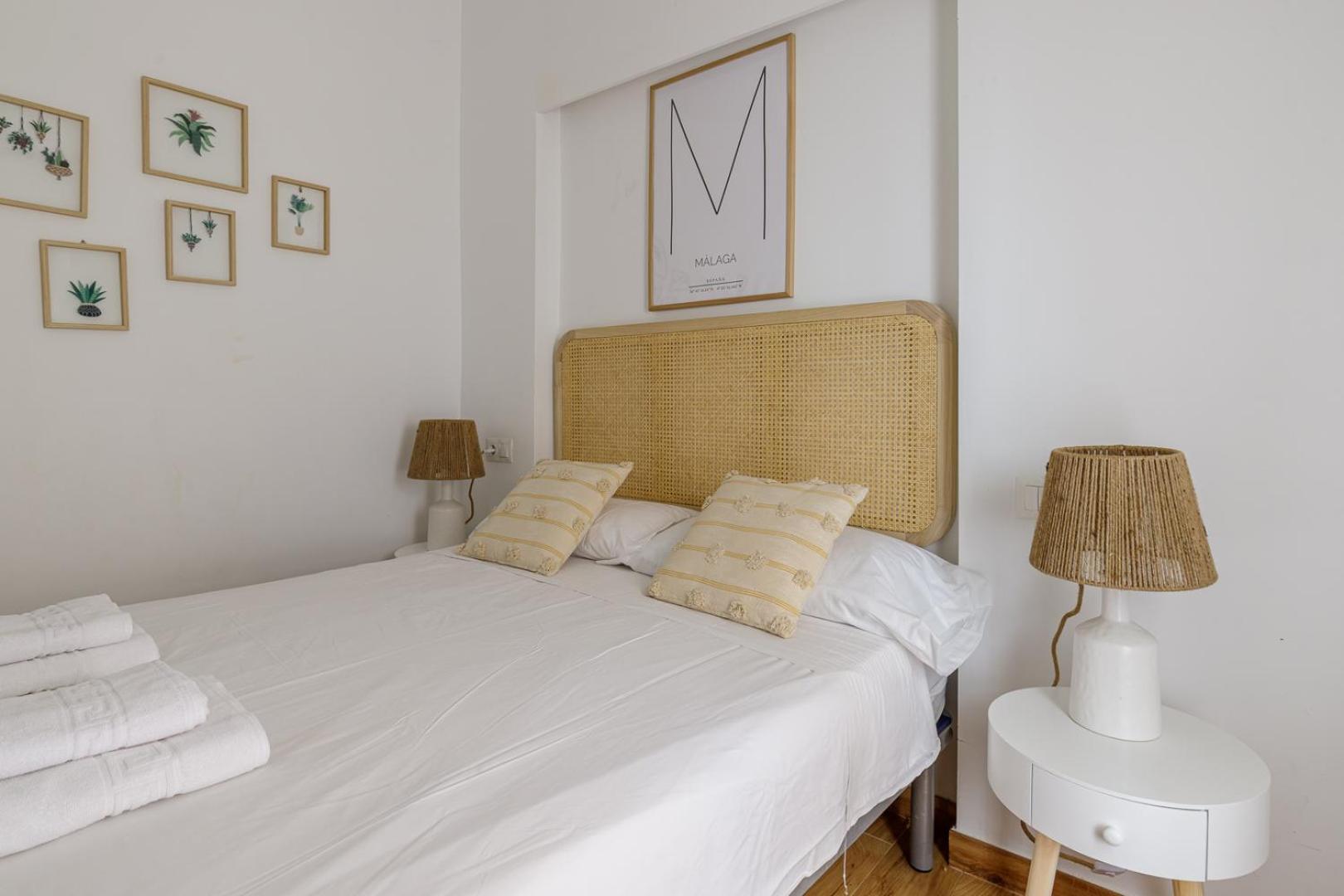 Caterina Pedregalejo Apartment Malaga Ngoại thất bức ảnh