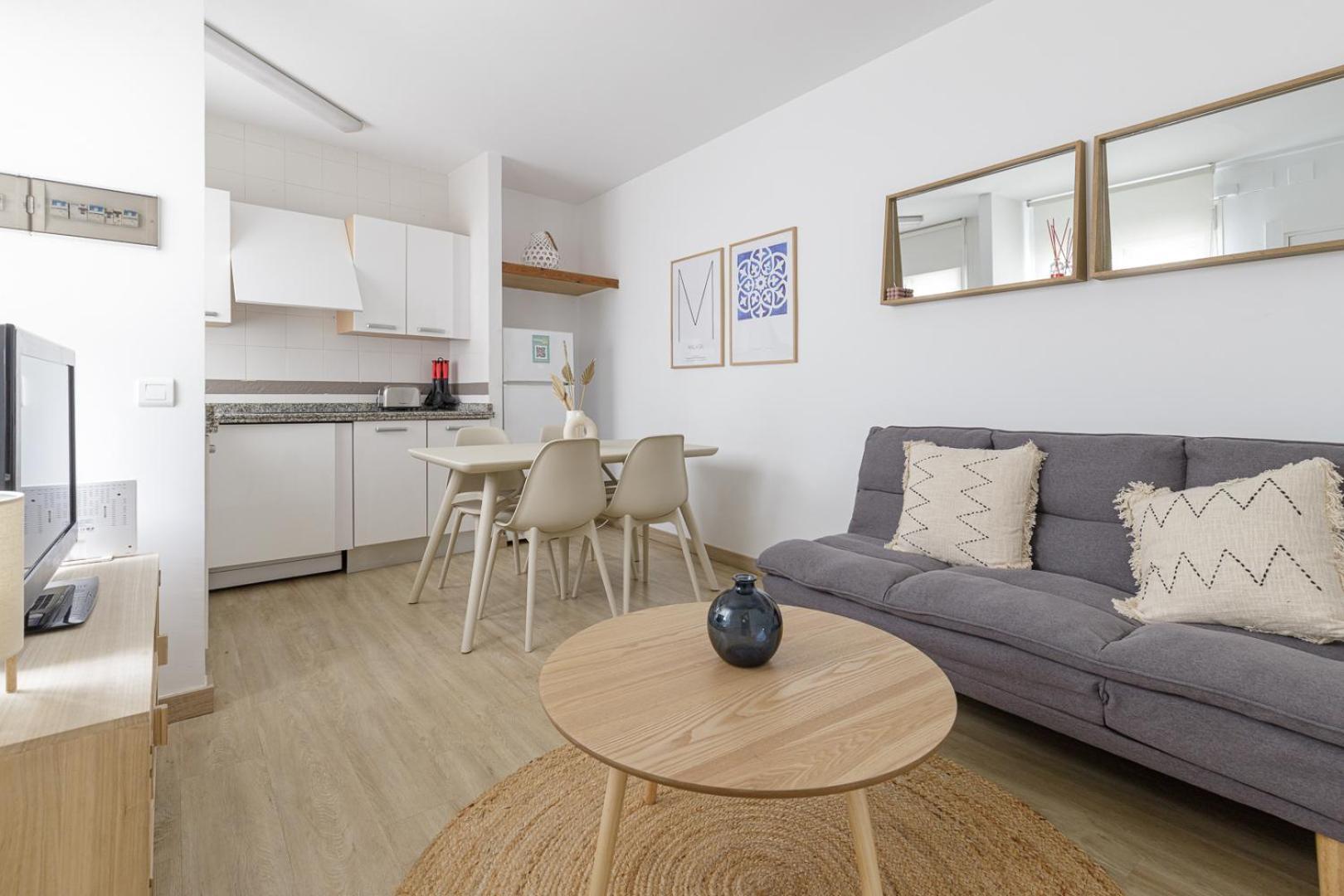 Caterina Pedregalejo Apartment Malaga Ngoại thất bức ảnh